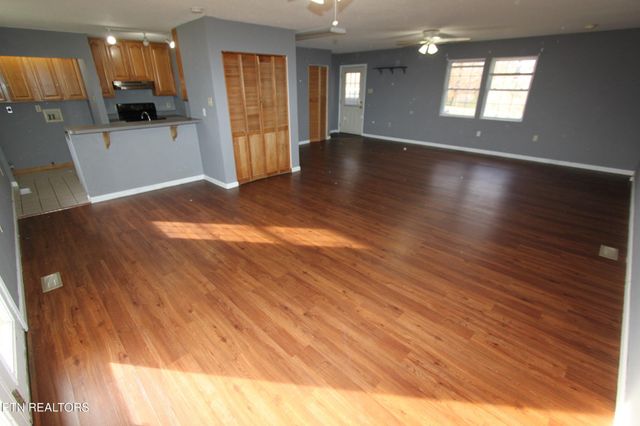 150 Osborne St, Loudon, TN 37774