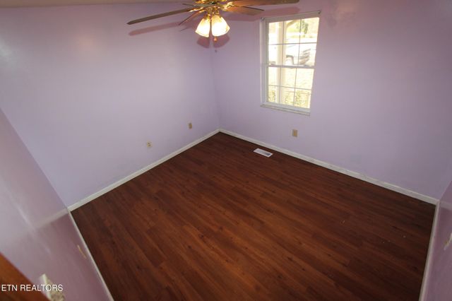 150 Osborne St, Loudon, TN 37774