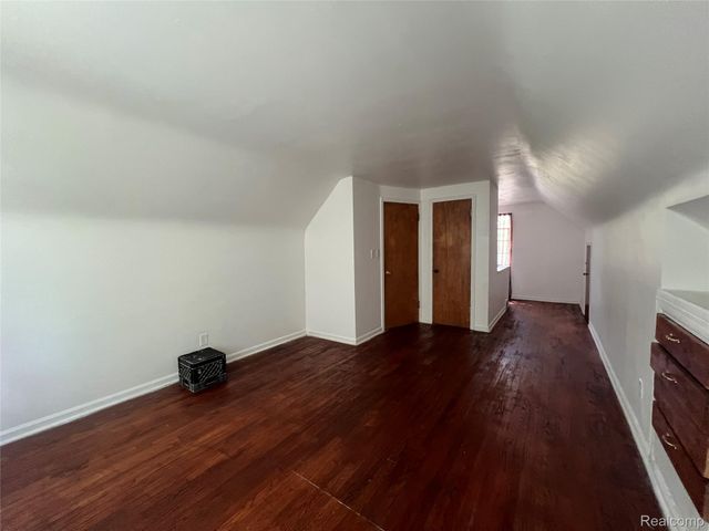 15643 W Chicago Street, Detroit, MI 48228