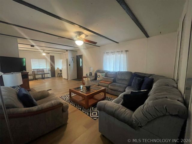 35708 S Fox Hill Road, Park Hill, OK 74451