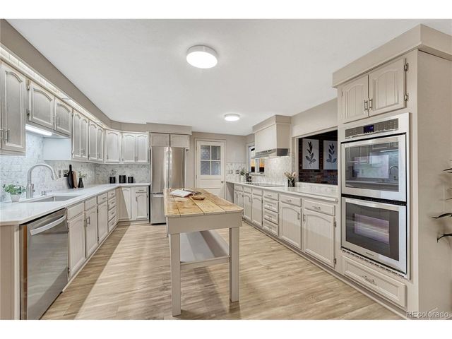 271 N Ridge Rd, Castle Rock, CO 80104