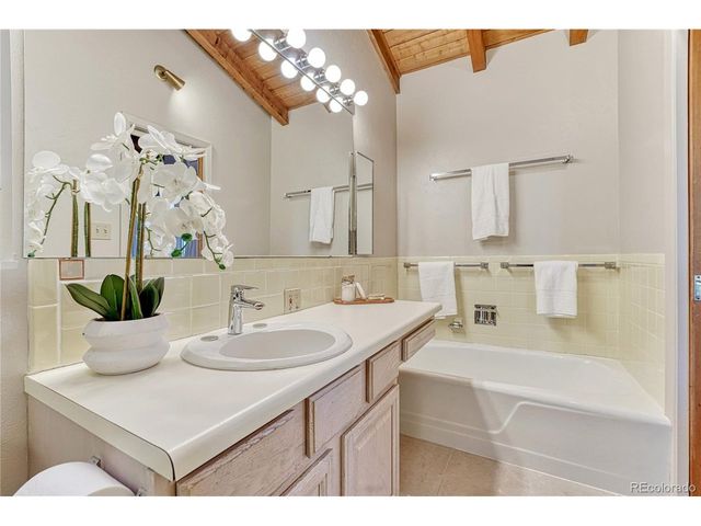 271 N Ridge Rd, Castle Rock, CO 80104