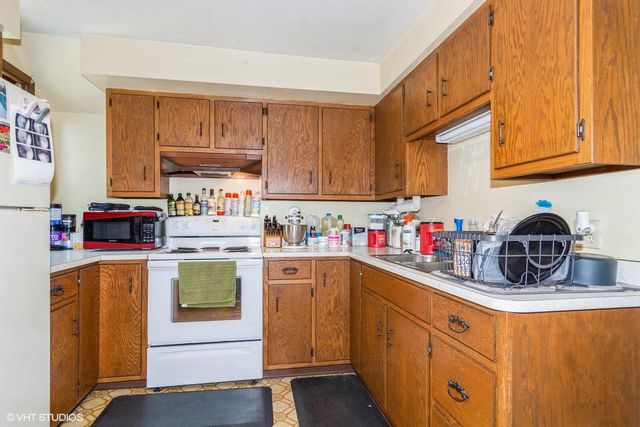 314 E Maple AVENUE, Beaver Dam, WI 53916