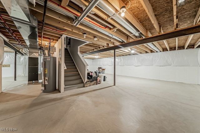 6688 Amber Way, North Ridgeville, OH 44039