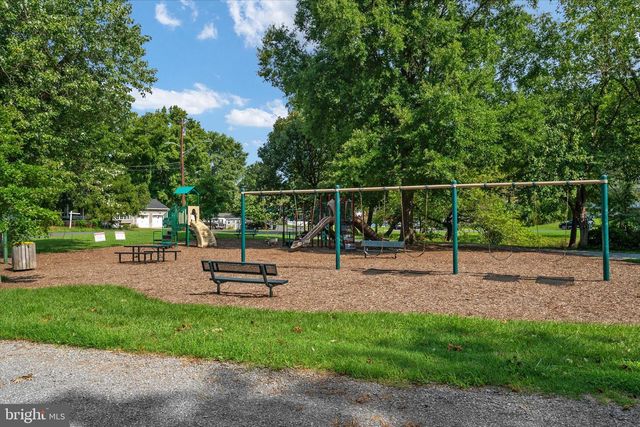 1718 MILLSTONE DR, Edgewater, MD 21037