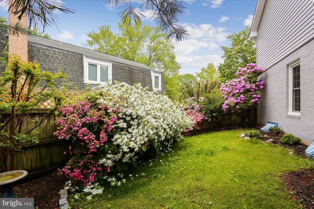 1755 GLASTONBERRY, Potomac, MD 20854