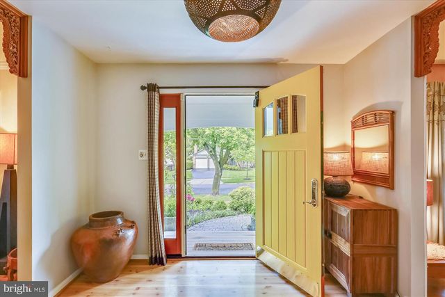 1755 GLASTONBERRY, Potomac, MD 20854