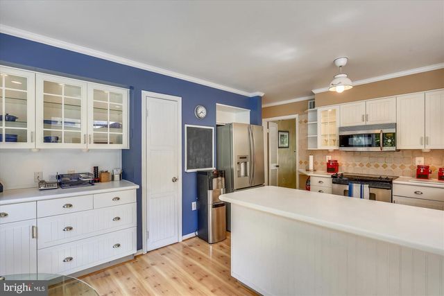 1755 GLASTONBERRY, Potomac, MD 20854