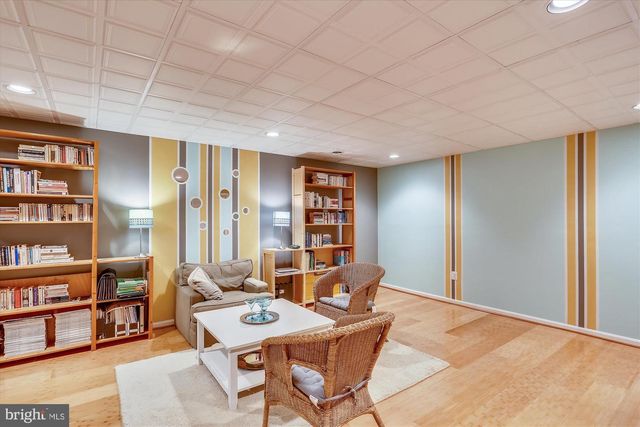 1755 GLASTONBERRY, Potomac, MD 20854