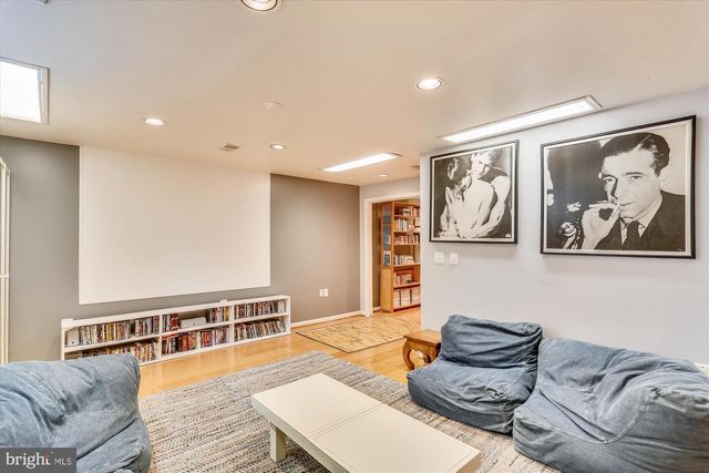 1755 GLASTONBERRY, Potomac, MD 20854