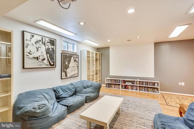 1755 GLASTONBERRY, Potomac, MD 20854