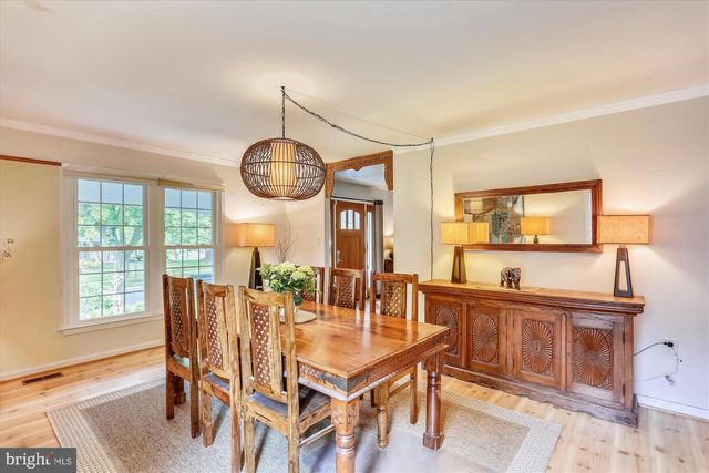 1755 GLASTONBERRY, Potomac, MD 20854