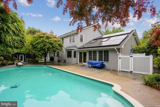 1755 GLASTONBERRY, Potomac, MD 20854