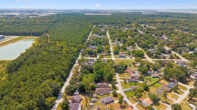 6128 Shelburne Street, Houston, TX 77396