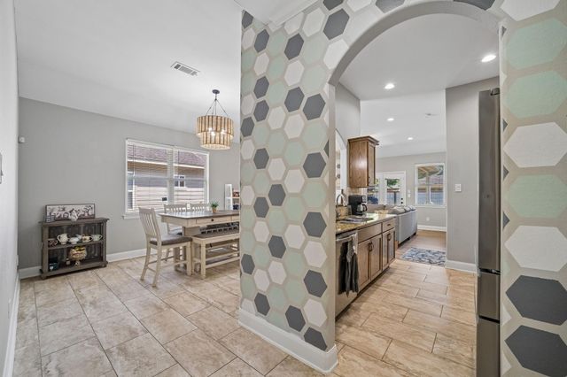 6128 Shelburne Street, Houston, TX 77396