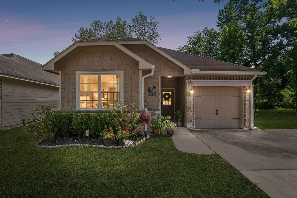 6128 Shelburne Street, Houston, TX 77396