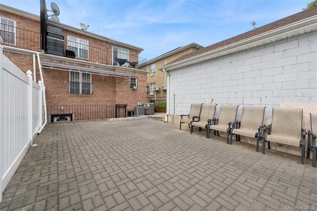 61-31 136th Street, Flushing, NY 11367