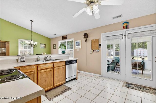 904 Huff Drive, Jacksonville, NC 28546