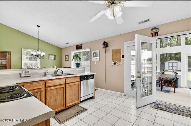 904 Huff Drive, Jacksonville, NC 28546