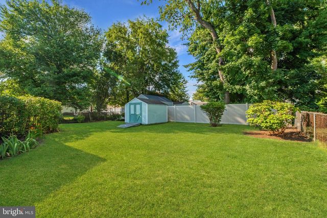 3 GLENWOOD RD, Lumberton, NJ 08048
