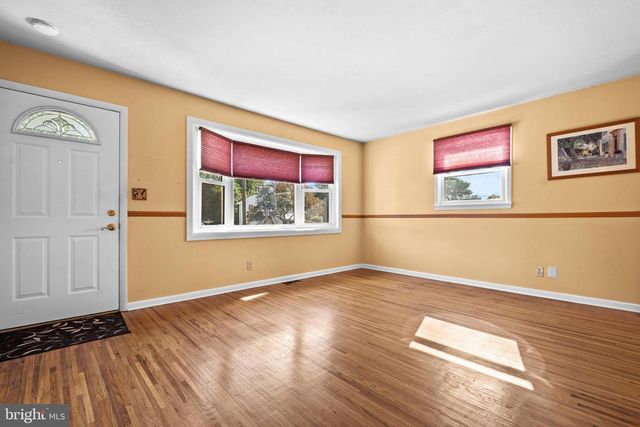 3 GLENWOOD RD, Lumberton, NJ 08048
