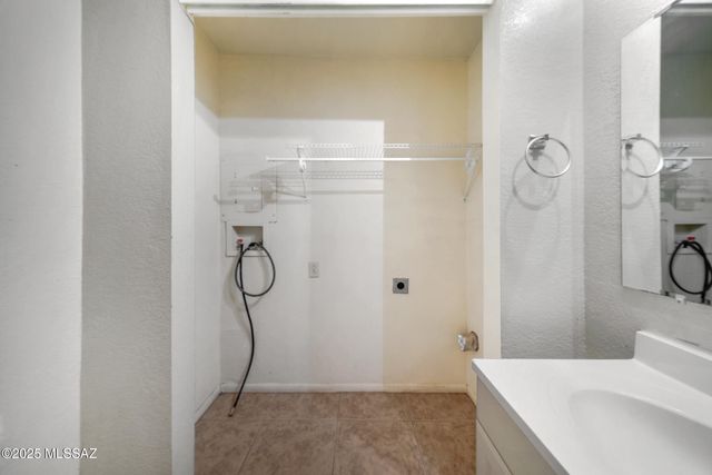 2275 W Dakota Street, Tucson, AZ 85746