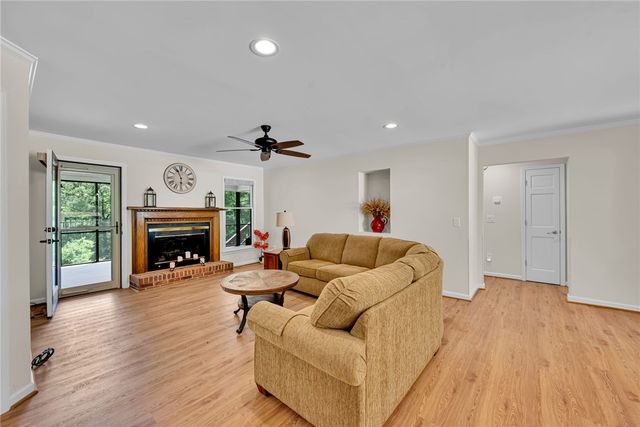 217 Shore Drive, Anderson, SC 29625