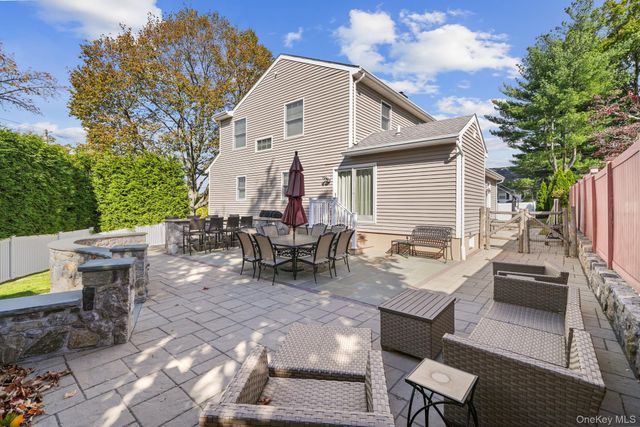 7 Highland Drive, Ardsley, NY 10502