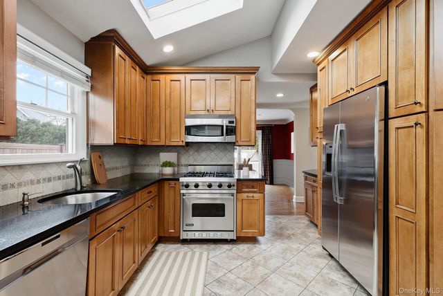 7 Highland Drive, Ardsley, NY 10502