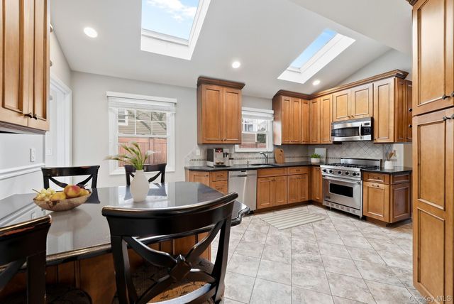 7 Highland Drive, Ardsley, NY 10502