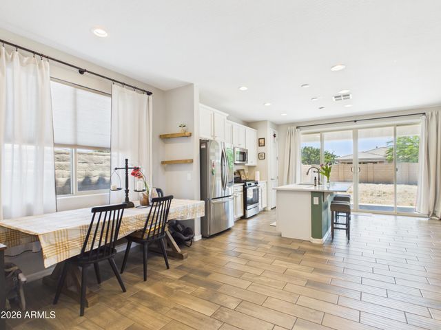 19601 W TURNEY Avenue, Litchfield Park, AZ 85340