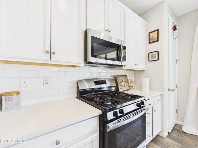 19601 W TURNEY Avenue, Litchfield Park, AZ 85340