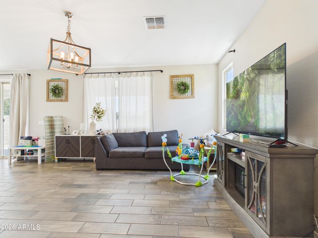 19601 W TURNEY Avenue, Litchfield Park, AZ 85340