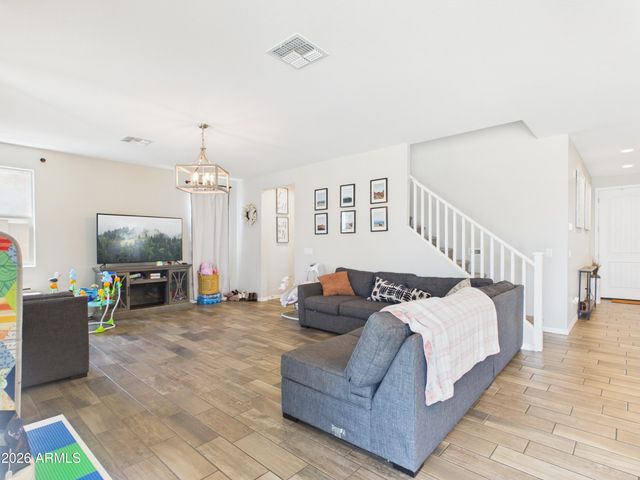 19601 W TURNEY Avenue, Litchfield Park, AZ 85340