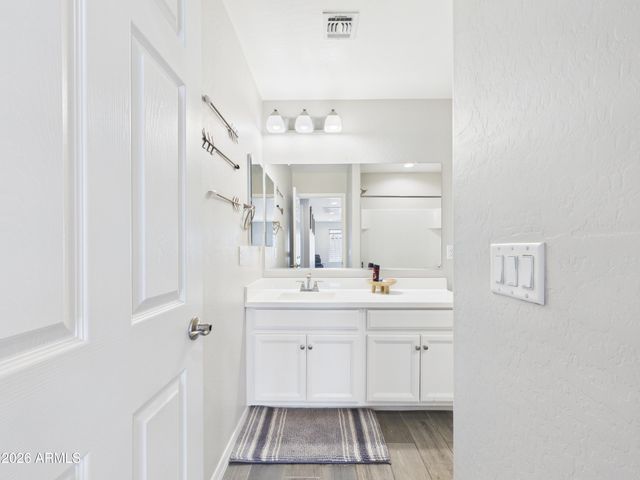 19601 W TURNEY Avenue, Litchfield Park, AZ 85340