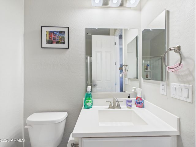 19601 W TURNEY Avenue, Litchfield Park, AZ 85340