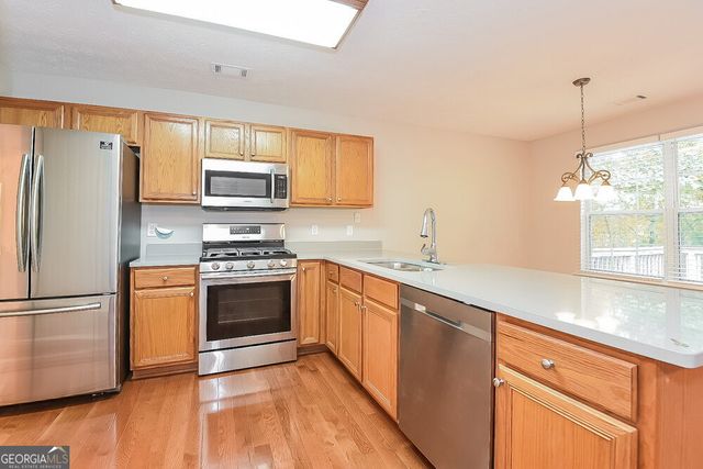 208 Pebble Creek Court, Woodstock, GA 30189