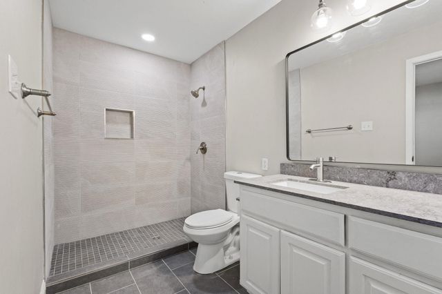 1216 W Lamberth Road, Sherman, TX 75092