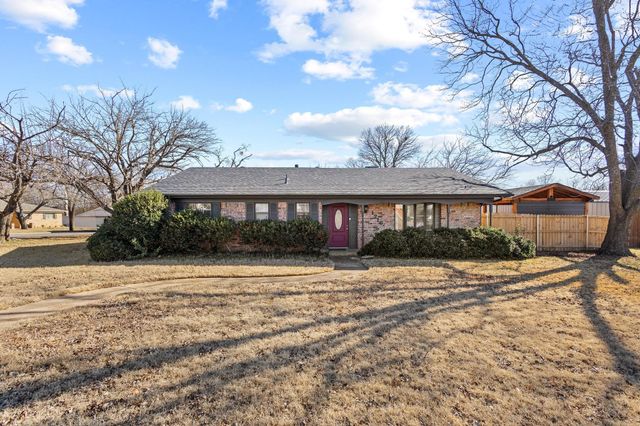1216 W Lamberth Road, Sherman, TX 75092