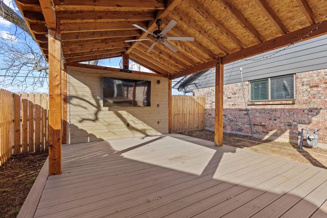 1216 W Lamberth Road, Sherman, TX 75092