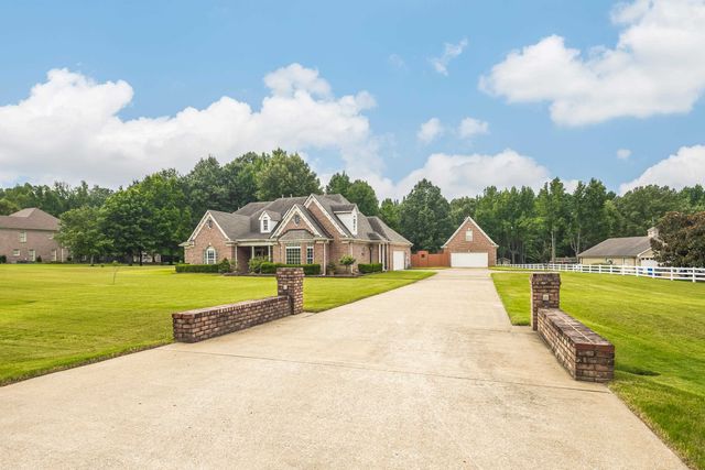 10465 BENTBROOKE DR, Lakeland, TN 38002