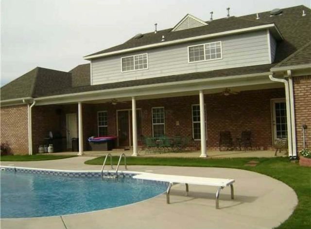 10465 BENTBROOKE DR, Lakeland, TN 38002