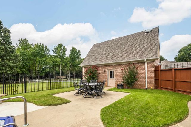 10465 BENTBROOKE DR, Lakeland, TN 38002