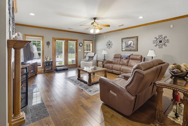 10465 BENTBROOKE DR, Lakeland, TN 38002
