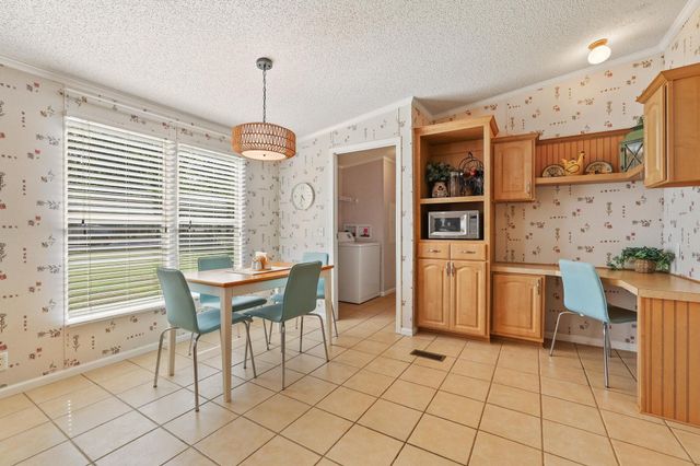 7406 Lakeview Drive, Bonham, TX 75418