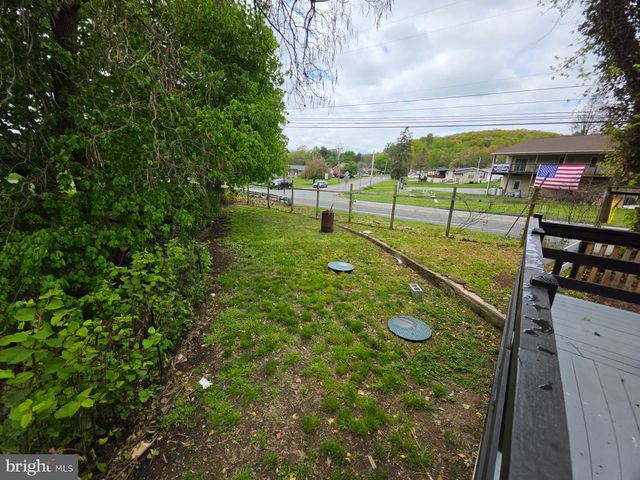 2901 PRICETOWN RD, Temple, PA 19560