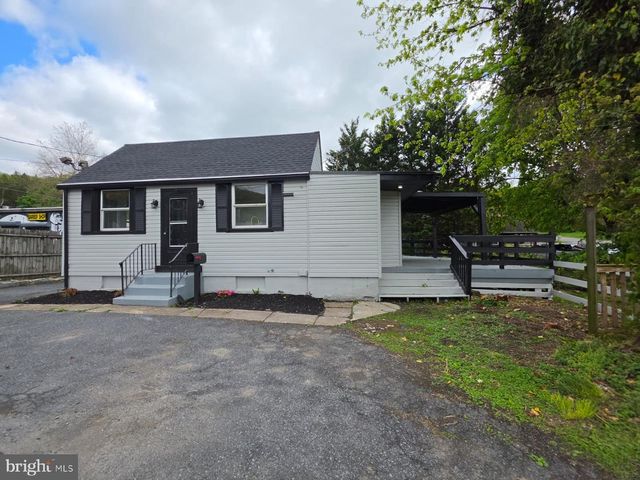 2901 PRICETOWN RD, Temple, PA 19560