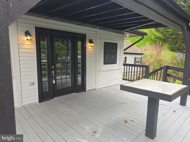 2901 PRICETOWN RD, Temple, PA 19560
