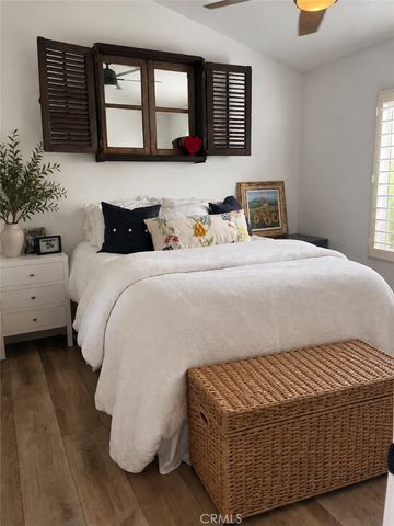 10 SARATOGA 10, Newport Beach, CA 92660