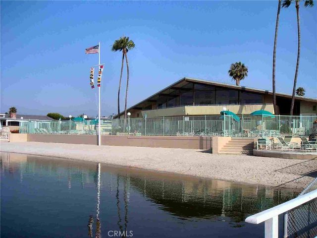 10 SARATOGA 10, Newport Beach, CA 92660